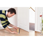 Tesa 05433-00105-00 Calfeutrer bas de porte Adhésif Spécial Sols Lisses 1 m x 37 mm x 12 mm