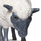 Brebis tête basse en résine 103 cm