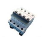 Disjoncteur Modulaire 4 Pôles 40A 6KA Courbe D