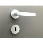 Poignée de porte design à clé finition aspect chromé mat Dalia - KATCHMEE