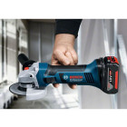 Meuleuse sans fil bosch  ø125mm 18v livrée avec 2 batteries 5ah li-ion livrée en coffret l-boxx gws 18-125 c 06019g3105