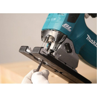 Scie sauteuse MAKITA 18V Li-Ion - Sans batterie, ni chargeur - DJV181ZJ