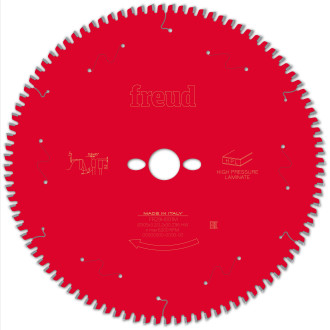 Lame pour scie circulaire portative freud - ø305 3,2/2,2 al30 z96 tp -3° - f03fs09876 -fr29h001m