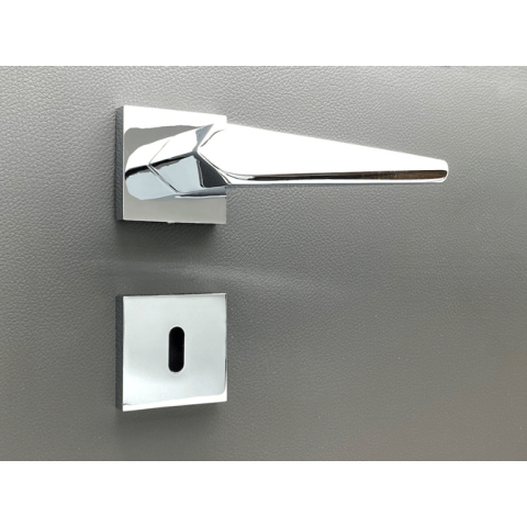 Poignée de porte design à clé finition aspect chromé brillant Tosca - KATCHMEE