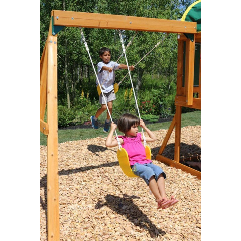 Plateforme de jeux en bois ainsley