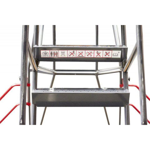 Escabeau roulant à immobilisation automatique charge 150 kg 10 marches ht travail 4310 mm