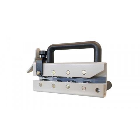 Outil pour réaliser les pinces à 180° avec hauteur ajustable