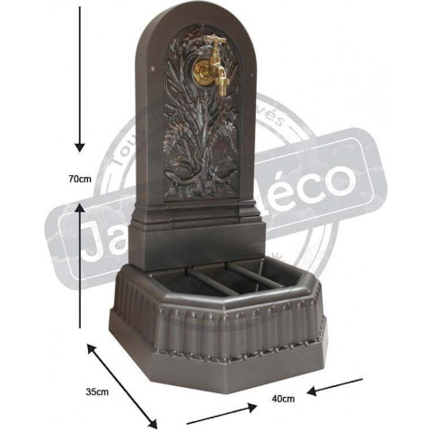 Fontaine extérieure à adosser salamandre