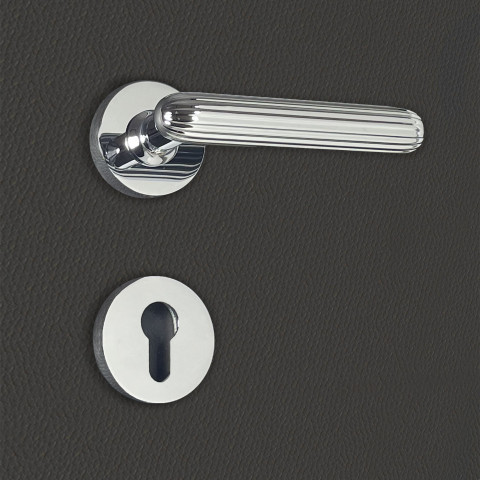 Poignée de porte design à cylindre finition aspect chrome brillant nelia - katchmee