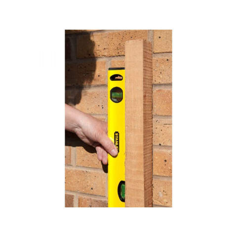 Niveau tubulaire classic 100cm stanley 1-43105