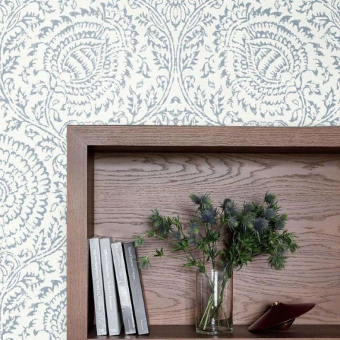 Papier peint floral damassé blanc et bleu Shabby Chic - ANTHROP++